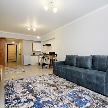 Cozy Studio In The Best Area! 4 Almaty Bagian luar foto