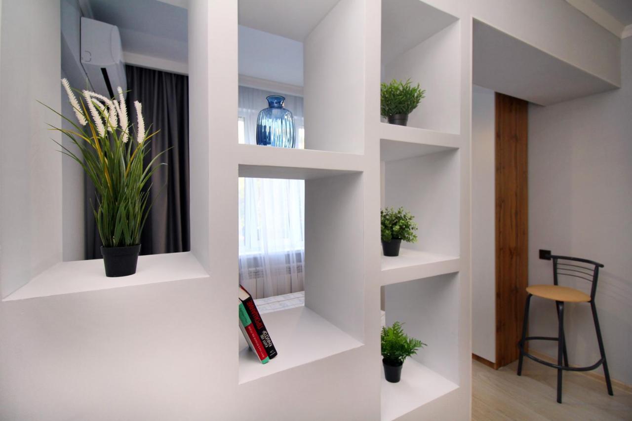 Cozy Studio In The Best Area! 4 Almaty Bagian luar foto